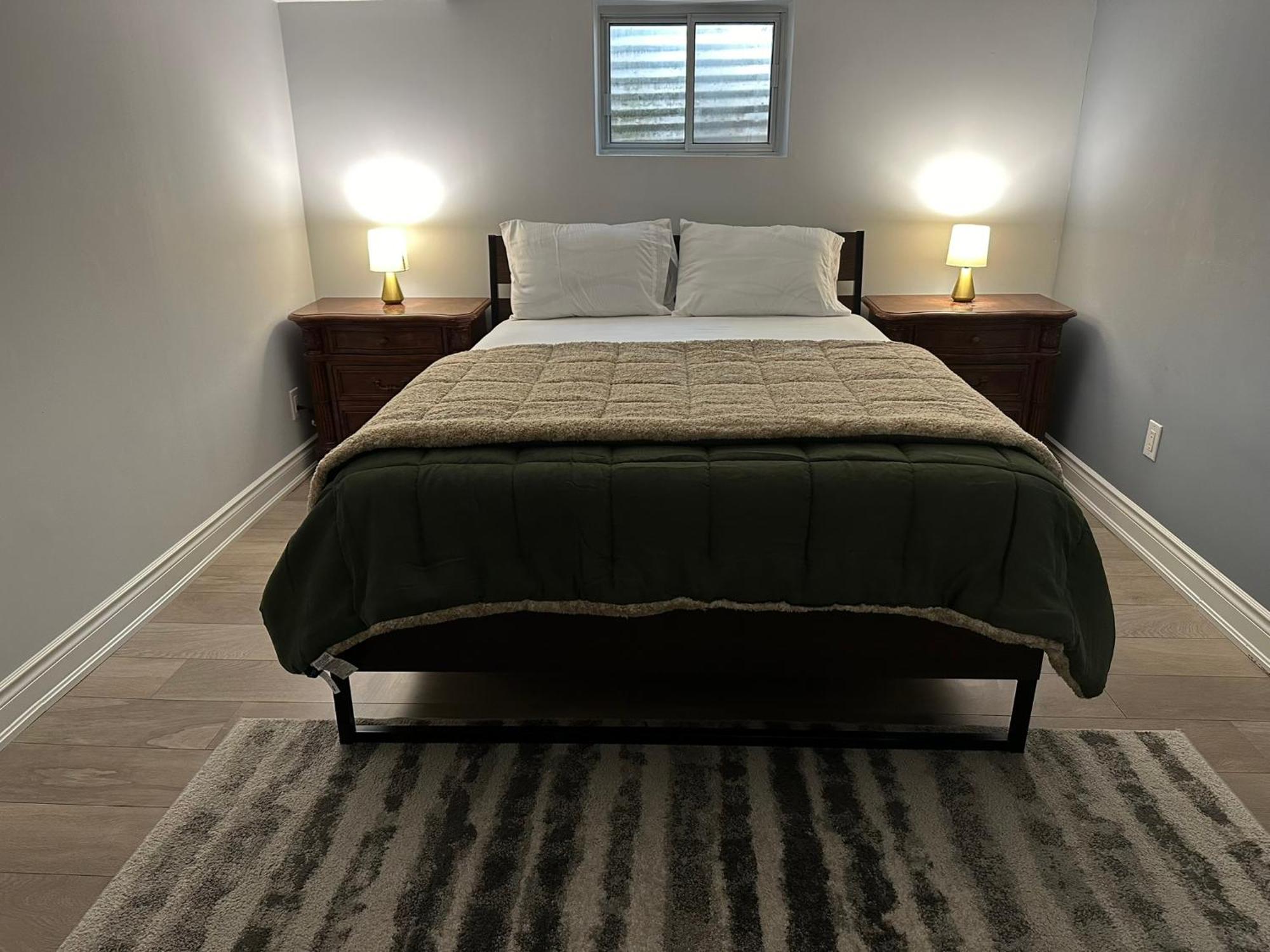 Cozy & Comfortable Basement * Mississauga